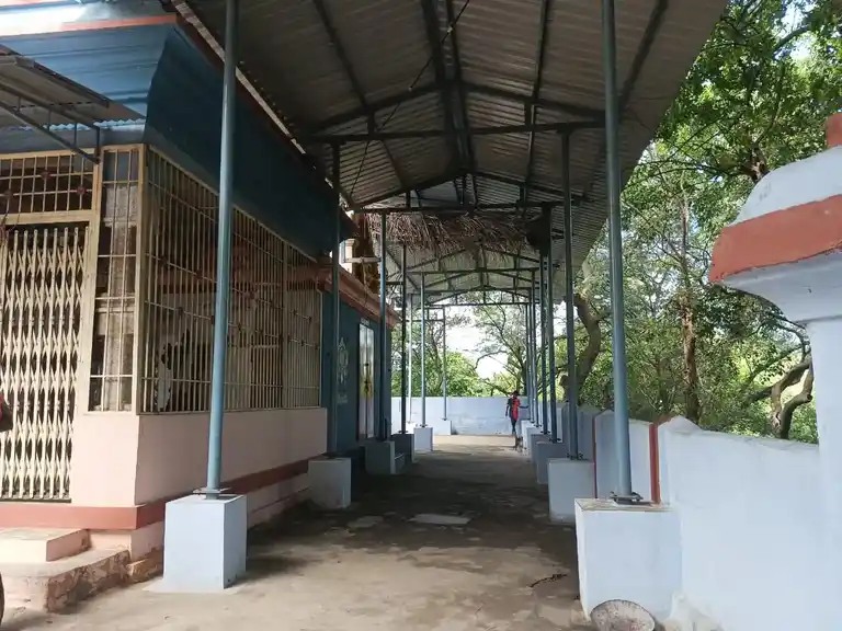 Arulmigu Perumal Temple, Salem - 636010 அருள்மிகு பெருமாள் திருக்கோயில், Salem - 636010, Salem - Ancient Temple Architecture and History Image 3