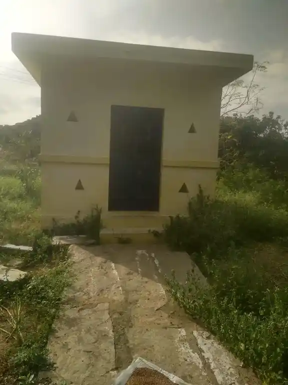 Arulmigu Perumal Temple, Samanur - 636806 அருள்மிகு பெருமாள் திருக்கோயில், Samanur - 636806, Dharmapuri - Ancient Temple Architecture and History Image 2