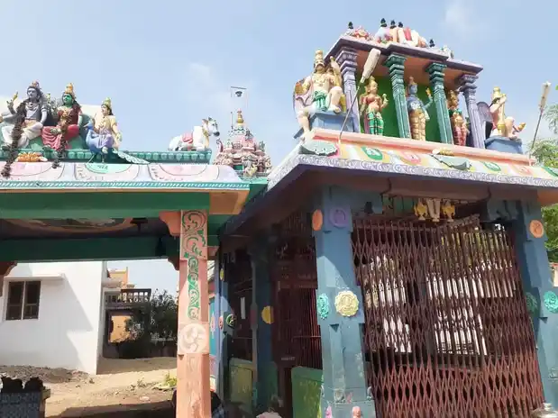 Arulmigu Perumal Temple, Santhavellore - 602106 அருள்மிகு பெருமாள் திருக்கோயில், Santhavellore, Santhavellore - 602106, Kancheepuram - Ancient Temple Architecture and History Image 3