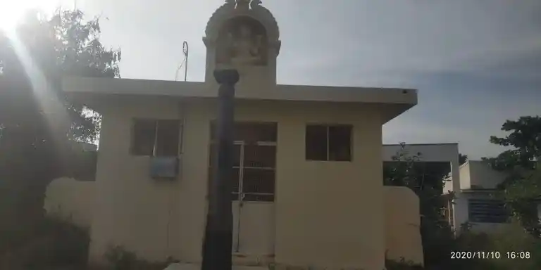 Arulmigu Perumal Temple, Sathiyanathapuram - 636813 அருள்மிகு பெருமாள் திருக்கோயில், Sathiyanathapuram - 636813, Dharmapuri - Ancient Temple Architecture and History Image 5