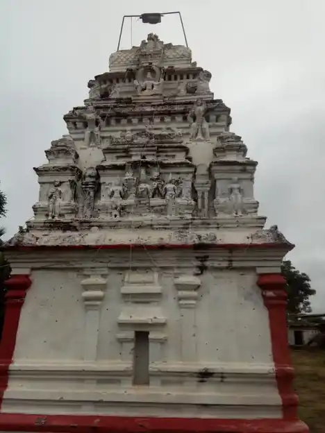 Arulmigu Perumal Temple, Setrapatti - 635305 அருள்மிகு பெருமாள் திருக்கோயில், Setrapatti - 635305, Dharmapuri - Ancient Temple Architecture and History Image 2