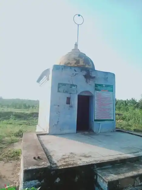 Arulmigu Perumal Temple, Siluvathur - 624306 அருள்மிகு பெருமாள் திருக்கோயில், Siluvathur - 624306, Dindigul - Ancient Temple Architecture and History Image 4