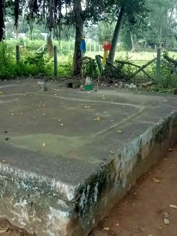 Arulmigu Perumal Temple, Sinthalakundu - 624002 அருள்மிகு பெருமாள் திருக்கோயில், Sinthalakundu - 624002, Dindigul - Ancient Temple Architecture and History Image 4