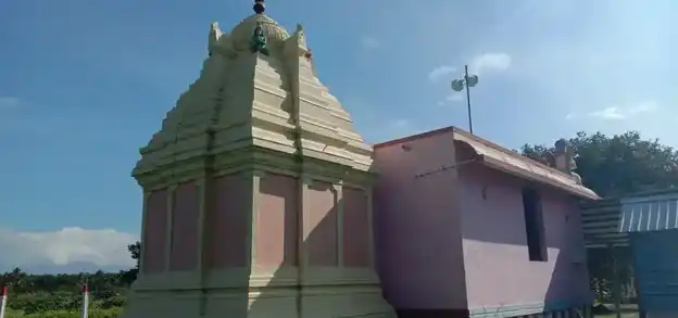 Arulmigu Perumal Temple, Sithargalnatham - 624219 அருள்மிகு பெருமாள் திருக்கோயில், Sithargalnatham - 624219, Dindigul - Ancient Temple Architecture and History Image 2