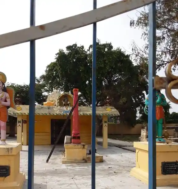 Arulmigu Perumal Temple, Thandakuppam - 635305 அருள்மிகு பெருமாள் திருக்கோயில், தண்டகுப்பம் - 635305, Dharmapuri - Ancient Temple Architecture and History Image 4