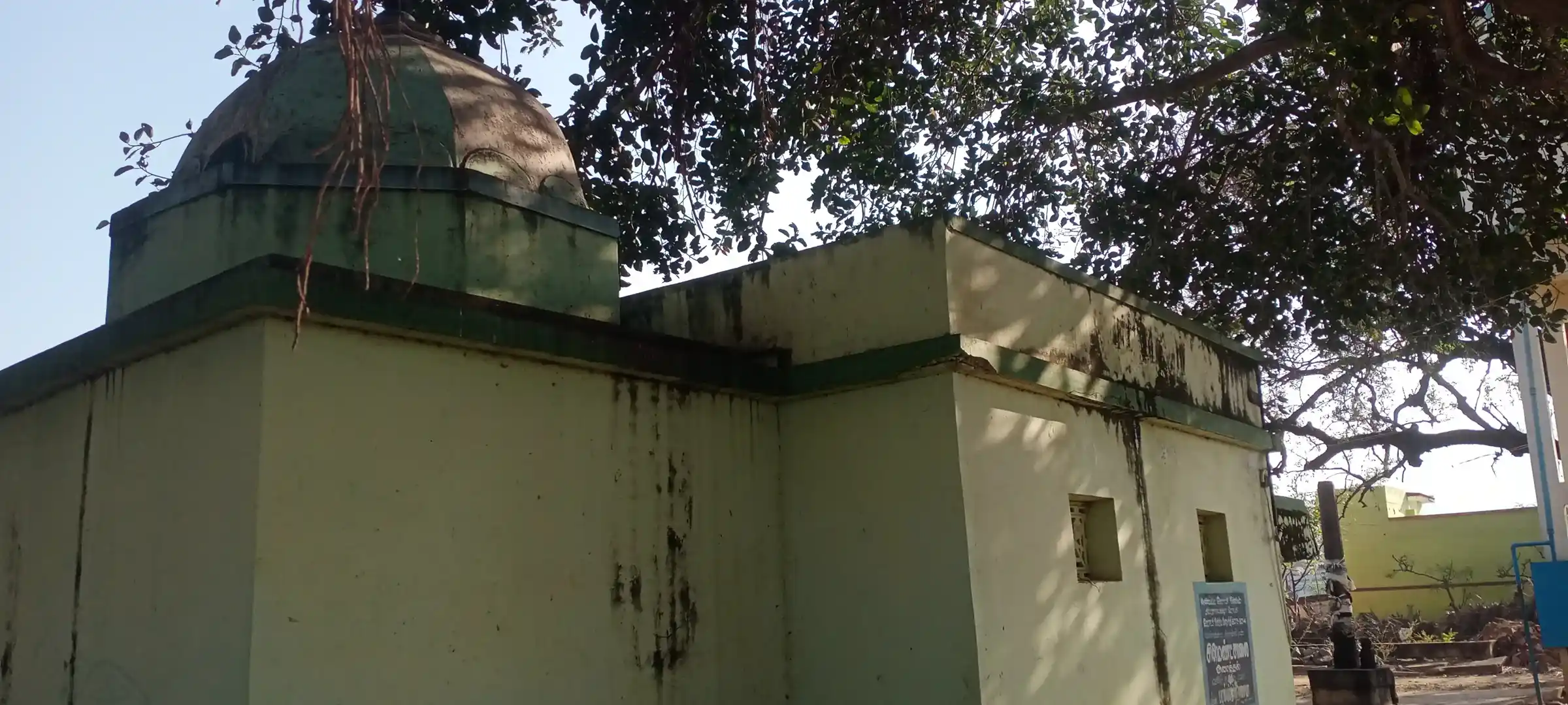 Arulmigu Perumal Temple, Thimmarasanayakanur - 625536 அருள்மிகு பெருமாள் திருக்கோயில், Thimmarasanayakanur - 625536, Theni - Ancient Temple Architecture and History Image 7