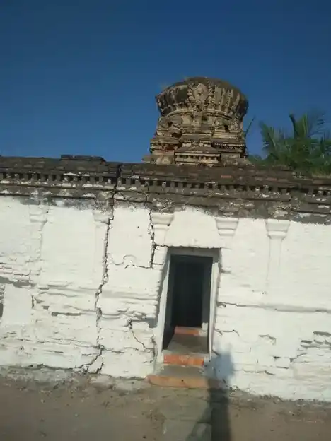 Arulmigu Perumal Temple, Thiriyalam - 635851 அருள்மிகு பெருமாள் திருக்கோயில், திரியாலம் - 635851, Thirupathur - Ancient Temple Architecture and History Image 2