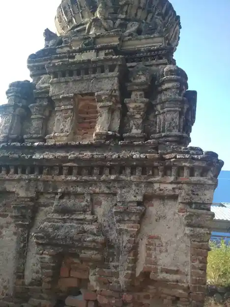 Arulmigu Perumal Temple, Thiriyalam - 635851 அருள்மிகு பெருமாள் திருக்கோயில், திரியாலம் - 635851, Thirupathur - Ancient Temple Architecture and History Image 5