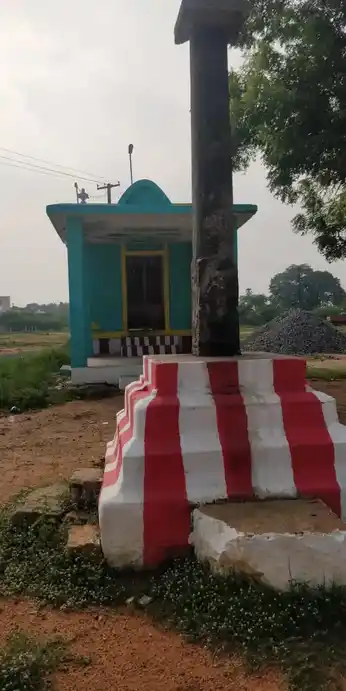 Arulmigu Perumal Temple, Thopur, Thirupparankundram - 625008 அருள்மிகு பெருமாள் கோயில், தோப்பூர், திருப்பரங்குன்றம் - 625008, Madurai - Ancient Temple Architecture and History Image 4