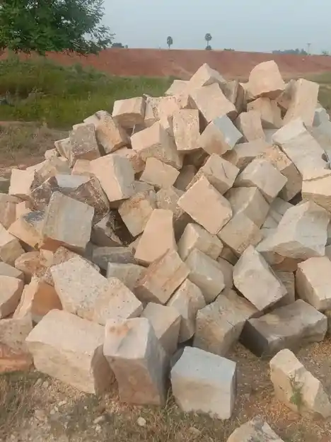 Arulmigu Perumal Temple, Ulliakottai - 624703 அருள்மிகு பெருமாள் திருக்கோயில், Ulliakottai - 624703, Dindigul - Ancient Temple Architecture and History Image 4