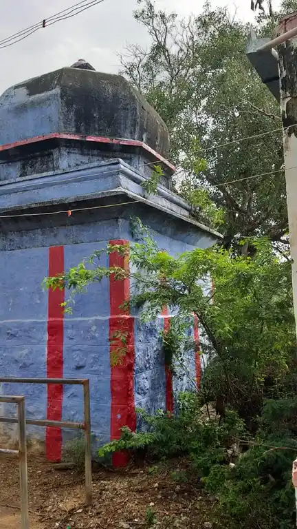 Arulmigu Perumal Temple, Vadugapatti - 625532 அருள்மிகு பெருமாய் திருக்கோயில், Vadugapatti - 625532, Madurai - Ancient Temple Architecture and History Image 2