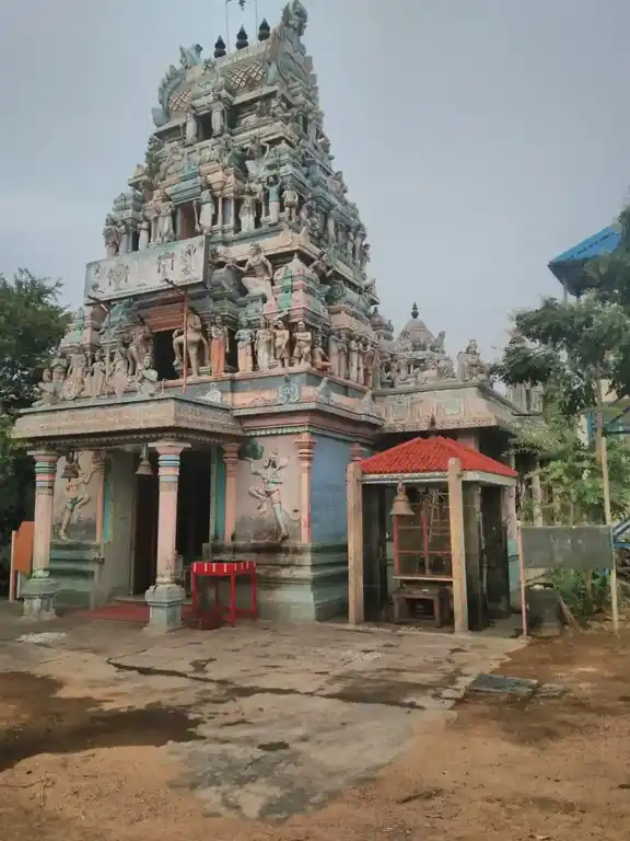 Arulmigu Perumal Temple, Valayangulam - 625022 அருள்மிகு பெருமாள் திருக்கோயில், Valayangulam - 625022, Madurai - Ancient Temple Architecture and History Image 2