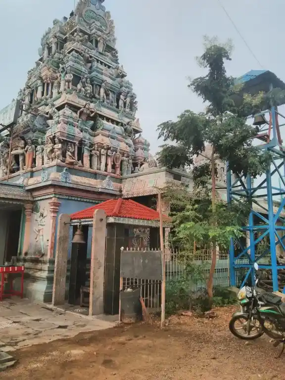 Arulmigu Perumal Temple, Valayangulam - 625022 அருள்மிகு பெருமாள் திருக்கோயில், Valayangulam - 625022, Madurai - Ancient Temple Architecture and History Image 3