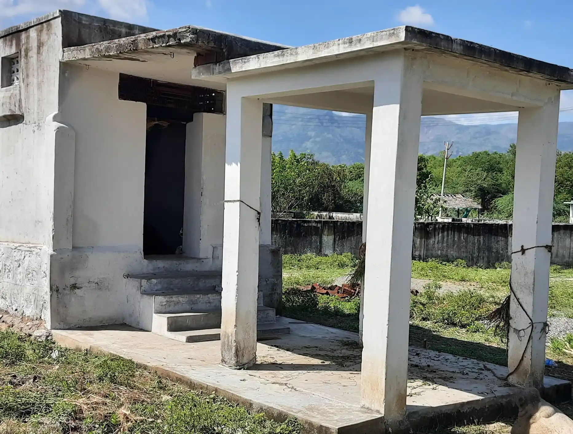 Arulmigu Perumal Temple, Valayankulam, Valayankulam - 626104 அருள்மிகு பெருமாள் திருக்கோயில், வலையன்குளம், வலையன்குளம் கிராமம் - 626104, Virudhunagar - Ancient Temple Architecture and History Image 3