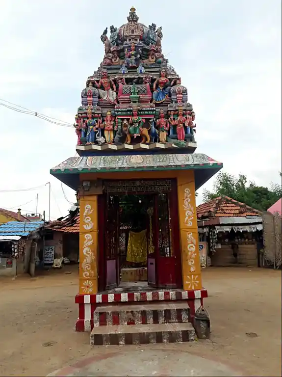 Arulmigu Perumal Temple, Vavidaimaruthur - 625501