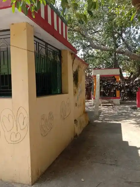 Arulmigu Perumal Temple, Vedarpuliyankulam - 625006 பெருமாள் திருக்கோயில், Vedarpuliyankulam - 625006, Madurai - Ancient Temple Architecture and History Image 7