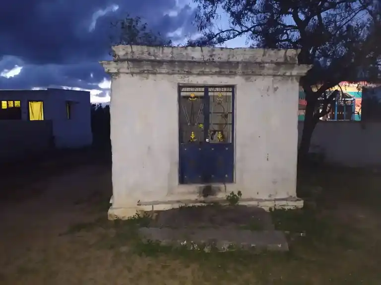 Arulmigu Perumal Temple, Vengilikanappali, Bellarampalli - 635122 Temple