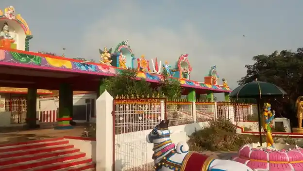 Arulmigu Perumal Vagaiyara Temple, Periyakamiyam Pattu - 635851 அருள்மிகு பெருமாள் வகையறா திருக்கோயில், பெரியகம்மியம்பட்டு - 635851, Thirupathur - Ancient Temple Architecture and History Image 5