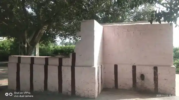 Arulmigu Perumalsamy Temple, Jothimanikkam - 625514 அருள்மிகு. பெருமாள் சாமி திருக்கோயில், Jothimanikkam - 625514, Madurai - Ancient Temple Architecture and History Image 3