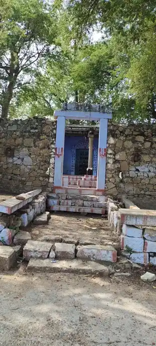 Arulmigu Perumalsamy Temple, Kattarankulam - 628952 அருள்மிகு பெருமாள்சாமி திருக்கோயில், Kattarankulam - 628952, Thoothukudi - Ancient Temple Architecture and History Image 4