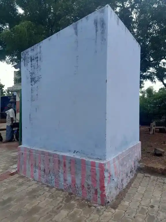 Arulmigu Perumalswamy Temple, Gopalasamudram - 627451 அருள்மிகு பெருமாள் சாமி திருக்கோயில், கோபாலசமுத்திரம் - 627451, Tirunelveli - Ancient Temple Architecture and History Image 3