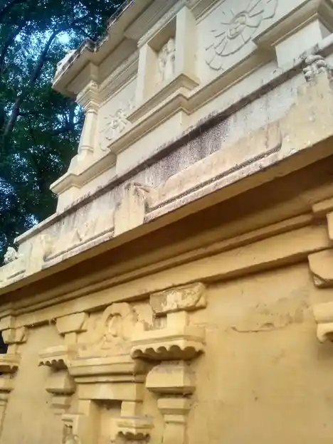 Arulmigu Perumbala Vanayagar Temple, Petharengapuram - 627102 அருள்மிகு பேரம்பல விநாயகர் திருக்கோயில், பெத்தரெங்கபுரம் - 627102, Tirunelveli - Ancient Temple Architecture and History Image 8