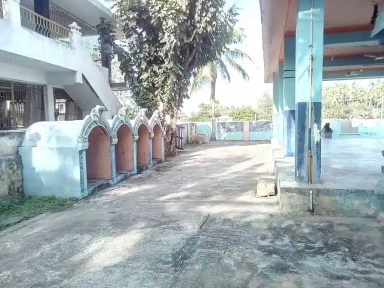 Arulmigu Perumpaalai Kootthappa Ayyanar Temple, Manamelkudi - 614620 அருள்மிகு பெரும்பாலை கூத்தப்ப அய்யனார் திருக்கோயில், Manamelkudi - 614620, Pudukkottai - Ancient Temple Architecture and History Image 6