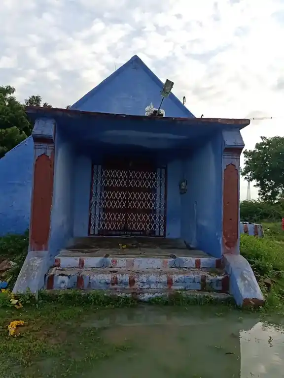 Arulmigu Perungai Valar Nangai Amman Temple, Perunkudi - 627109 Temple