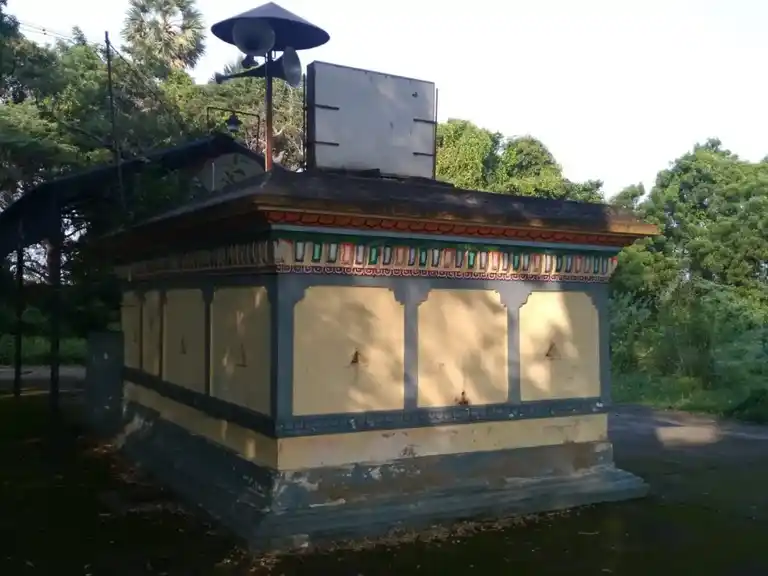 Arulmigu Pidaari Poonniyamman Temple, Thandarai - 603105 அருள்மிகு பிடாரி பொன்னியம்மன் திருக்கோயில், Thandarai - 603105, Chengalpattu - Ancient Temple Architecture and History Image 4