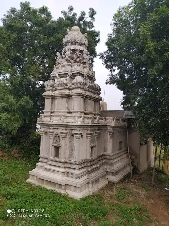 Arulmigu Pidarchelliamman Temple, Near Lake View, Nemalur - 601201 அருள்மிகு பிடாரி செல்லியம்மன் திருக்கோயில், Near Lake View, Nemalur - 601201, Tiruvallur - Ancient Temple Architecture and History Image 3