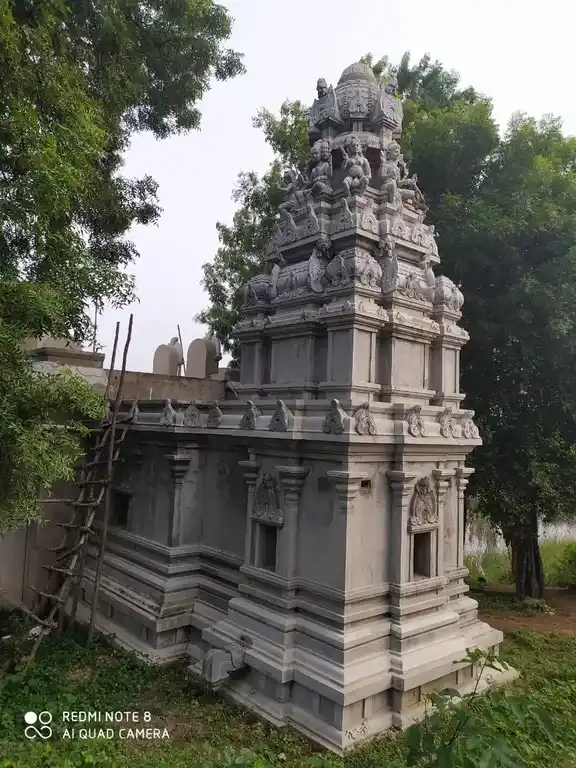 Arulmigu Pidarchelliamman Temple, Near Lake View, Nemalur - 601201 அருள்மிகு பிடாரி செல்லியம்மன் திருக்கோயில், Near Lake View, Nemalur - 601201, Tiruvallur - Ancient Temple Architecture and History Image 5