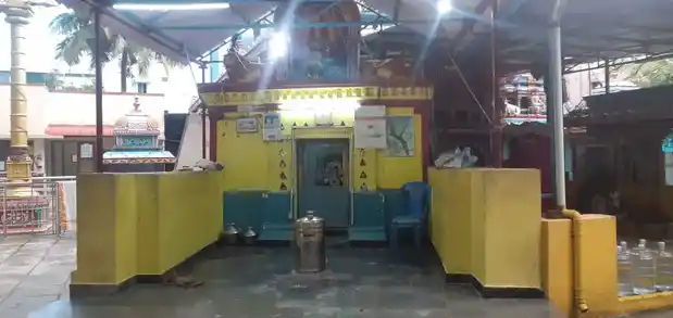 Arulmigu Pidari Amman Alias Kummathamman Temple, Mugapair West, Chennai - 600037 அருள்மிகு கொம்மாத்தம்மன் திருக்கோயில், முகப்பேர் மேற்கு, சென்னை - 600037, Chennai - Ancient Temple Architecture and History Image 4