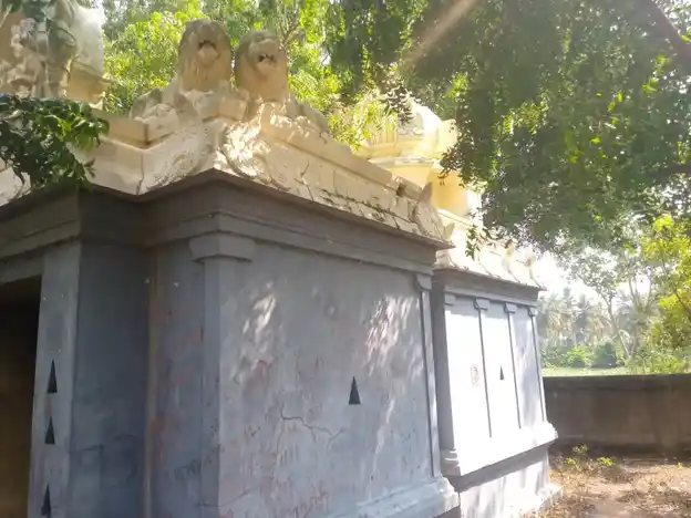 Arulmigu Pidari Amman Temple, Ayikuppam - 607003 Arulmigu Pidari Amman Temple, Ayikuppam - 607003, Cuddalore - Ancient Temple Architecture and History Image 3