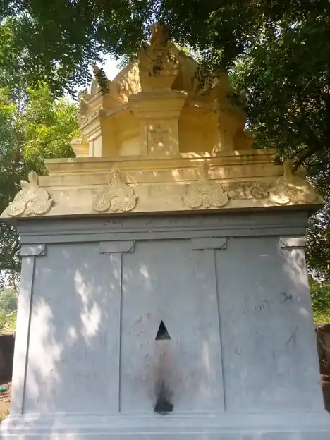 Arulmigu Pidari Amman Temple, Ayikuppam - 607003 Arulmigu Pidari Amman Temple, Ayikuppam - 607003, Cuddalore - Ancient Temple Architecture and History Image 4