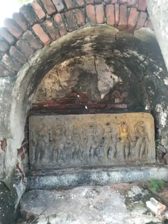 Arulmigu Pidari Amman Temple, Near Company, Puzhuthivakkam - 601204 அருள்மிகு பிடாரி அம்மன் திருக்கோயில், Near Company, Puzhuthivakkam - 601204, Tiruvallur - Ancient Temple Architecture and History Image 3