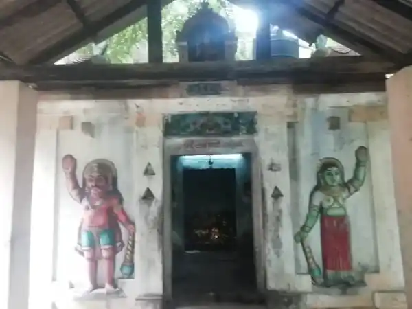 Arulmigu Pidari Arasayi Temple, Pachampettai - 621218 Arulmigu Pidari Arasayi Temple, Pachampettai - 621218, Thiruchirappalli - Ancient Temple Architecture and History Image 6