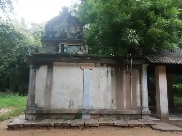 Arulmigu Pidari Arasayi Temple, Pachampettai - 621218 Arulmigu Pidari Arasayi Temple, Pachampettai - 621218, Thiruchirappalli - Ancient Temple Architecture and History Image 7