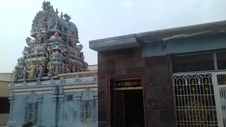 Arulmigu Pidari Chellandiamman Temple, Oruvanthur - 637015 அருள்மிகு பிடாரி செல்லாண்டியம்மன் திருக்கோயில், ஒருவந்தூர் - 637015, Namakkal - Ancient Temple Architecture and History Image 5