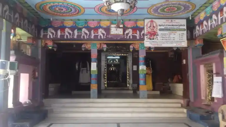 Arulmigu Pidari Chellandiamman Temple, Oruvanthur - 637015 அருள்மிகு பிடாரி செல்லாண்டியம்மன் திருக்கோயில், ஒருவந்தூர் - 637015, Namakkal - Ancient Temple Architecture and History Image 7