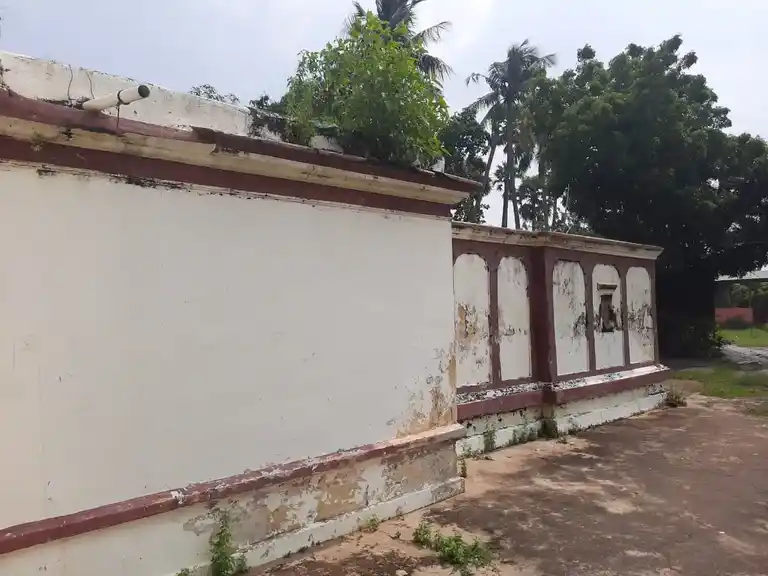 Arulmigu Pidari Etchatamman Temple, Alamathy - 600052