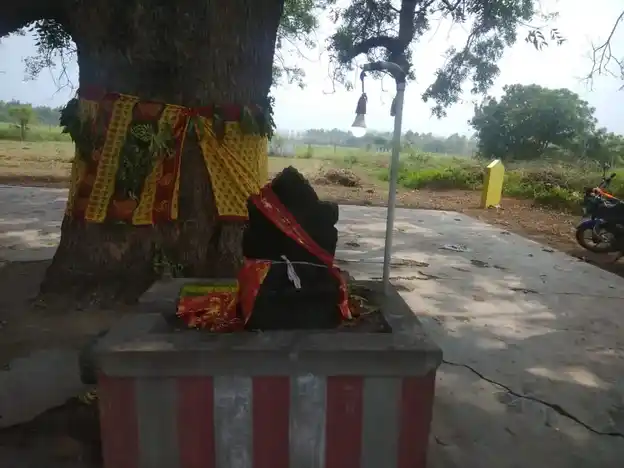 Arulmigu Pidari Ettiyamman Temple, Ayakkunnam - 603310