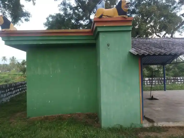 Arulmigu Pidari Iyyanar Karuppanar Temple, Vasista Nathi Near, Ammapalayam - 636141