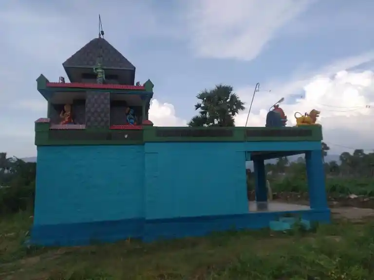 Arulmigu Pidari Iyyanar Karuppanar Temple, Vasista Nathi Near, Ammapalayam - 636141 அருள்மிகு பிடாரி, அய்யனார், கருப்பனார் திருக்கோயில், வசிஷ்ட நதிக்கரை, அம்மம்பாளையம் - 636141, Salem - Ancient Temple Architecture and History Image 3
