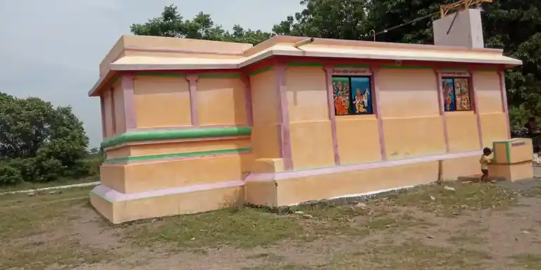 Arulmigu Pidari Iyyanar Temple, Maathur Thirukai - 606207 அருள்மிகு பிடாரி அய்யனார் திருக்கோயில், Maathur Thirukai - 606207, Viluppuram - Ancient Temple Architecture and History Image 7