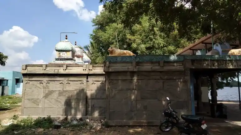 Arulmigu Pidari Karupana Samy Temple, Punjaisangethi, Punjai Sangenthi - 621712 அருள்மிகு பிடாரி வாசல் கருப்பண்ணசாமி திருக்கோயில், Punjaisangethi, புஞ்சை சங்கேந்தி - 621712, Thiruchirappalli - Ancient Temple Architecture and History Image 3