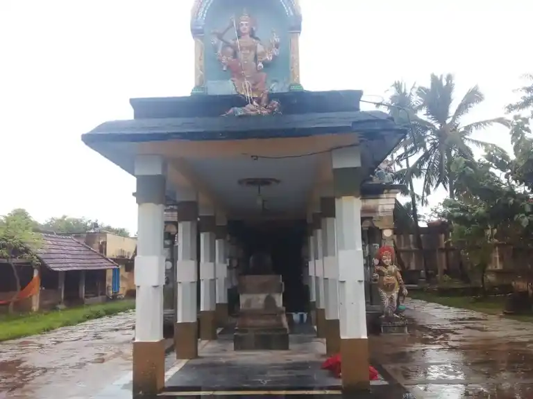 Arulmigu Pidari Konattunayakiyamman Temple, Melapanaiyur - 622412 அருள்மிகு பிடாரி கோனாட்டுநாயகி அம்மன் திருக்கோயில், Melapanaiyur - 622412, Pudukkottai - Ancient Temple Architecture and History Image 3