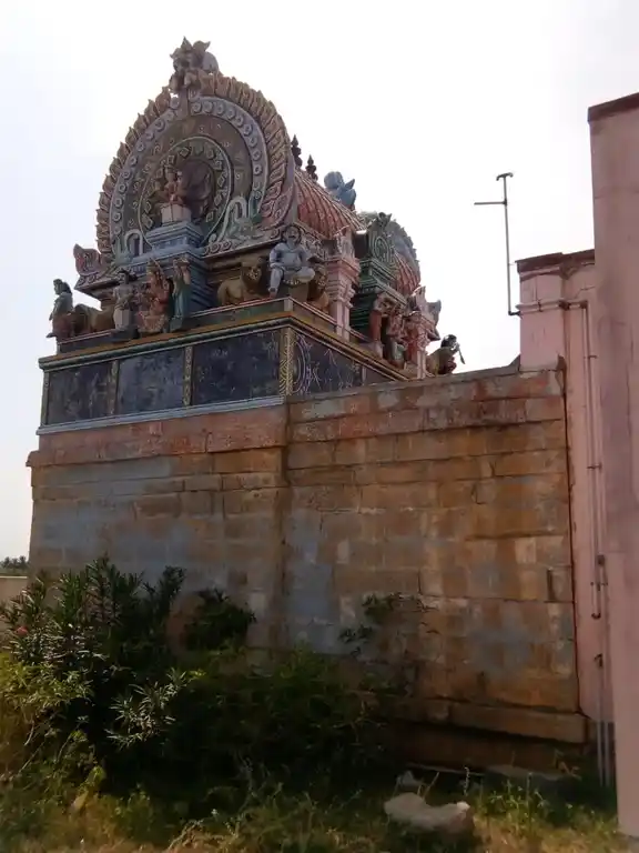 Arulmigu Pidari Madurakaliyamman Temple, Murangaikalathur - 621215 அருள்மிகு பிடாரி மதுரகாளியம்மன் திருக்கோயில், Murangaikalathur - 621215, Thiruchirappalli - Ancient Temple Architecture and History Image 4