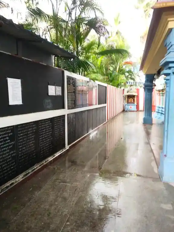 Arulmigu Pidari Mangaliamman And Sidhi Vinayagar Temple, Anna Nagar, Chennai - 600040 அருள்மிகு பிடாரி மாங்காளியம்மன் சித்தி விநாயகர் திருக்கோயில், அண்ணாநகர், சென்னை - 600040, Chennai - Ancient Temple Architecture and History Image 8