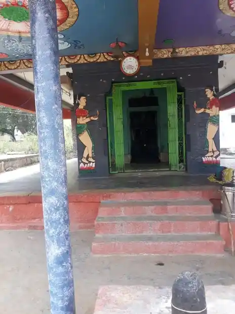 Arulmigu Pidari Mariyamman Temple, Eraiyasamuthiram - 621113 அருள்மிகு பிடாரி மாரியம்மன் திருக்கோயில், Eraiyasamuthiram - 621113, Perambalur - Ancient Temple Architecture and History Image 2