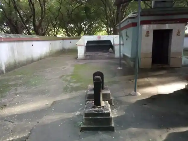 Arulmigu Pidari Mathuriamman Temple, Orakkattu Pettai - 603106 அருள்மிகு பிடாரி மாதுரியம்மன் திருக்கோயில், Orakkattu Pettai - 603106, Kancheepuram - Ancient Temple Architecture and History Image 2